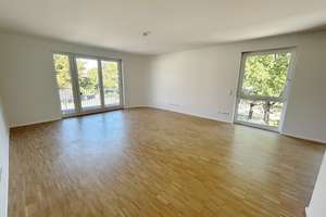 Erstbezug: Helle 3 Zimmer mit Balkon, Einbauküche, Echtholz-Parkett, Bad mit Walk-In-Dusche, Aufzug – Biklenstraße 10, 70327 Untertürkheim (Ortsteil), Stuttgart – Vorschaubild 2