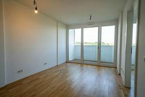 Helle 2-Zimmer-Wohnung mit grandiosem Ausblick und Einbauküche – Die vollständige Adresse der Immobilie erhältst du vom Anbieter., 93051 Großprüfening-Dechbetten-Königswiesen, Regensburg – Vorschaubild 2