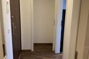 Stilvolle, sanierte 1-Zimmer-Wohnung  in Düsseldorf – Kleinschmidthauser Weg 18, 40468 Unterrath, Düsseldorf – Vorschaubild 5
