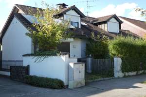 Türkenfeld,   Nähe Ammersee, Ein-Zweifamilienhaus inkl. 2 Einzelgaragen,  ruhig gelegen – Die vollständige Adresse der Immobilie erhältst du vom Anbieter., 82299 Türkenfeld – Vorschaubild 1