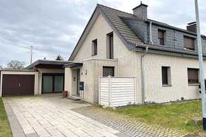 R E S E R V I E R T !      DHH mit 784 m² Grd. in einer kleinen Seitenstraße – Wesel (Kreis) – Vorschaubild 1