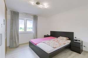 Äußerst gepflegtes Haus am Stadtrand von Sulzbach-Rosenberg – Die vollständige Adresse der Immobilie erhältst du vom Anbieter., 92237 Sulzbach-Rosenberg – Vorschaubild 26