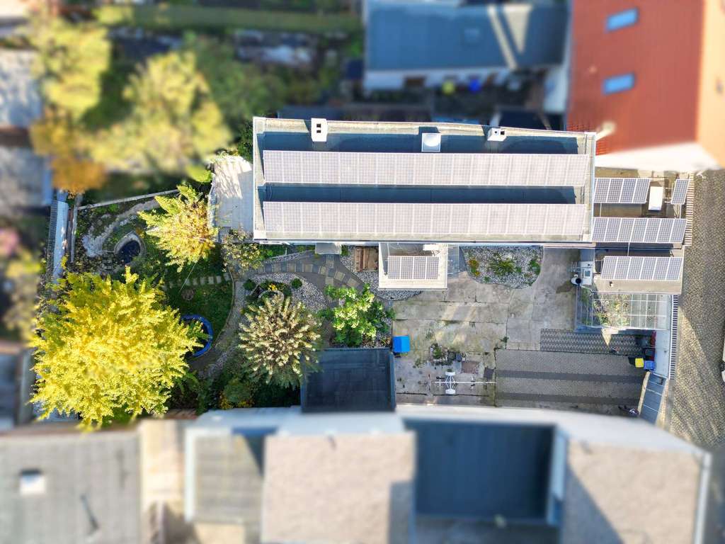 Immobilie in Calbe (Saale) - Modernes Familienhaus mit Gartenidylle in Calbe (Saale) - Bild 2