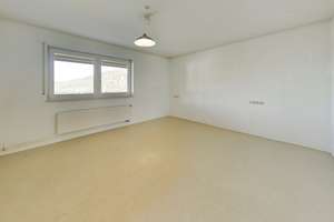 Vielseitige Immobilie mit 2 Wohneinheiten und 150 m² Garagen - Lageranbau – Die vollständige Adresse der Immobilie erhältst du vom Anbieter., 74395 Mundelsheim – Vorschaubild 8