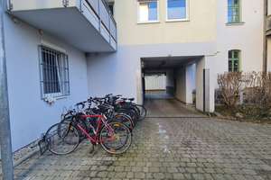 Zu Fuß in die Leipziger Innenstadt oder in den Park – Drei-Zimmer-Wohnung mit Tiefgaragen-Stellplatz – Die vollständige Adresse der Immobilie erhältst du vom Anbieter., 4109 Zentrum-West, Leipzig – Vorschaubild 11