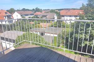 chamante neu renovierte Dachgeschosswohnung mit Balkon und Gartenmitnutzung – Finkenstraße 30, 33609 Mitte, Bielefeld – Vorschaubild 4