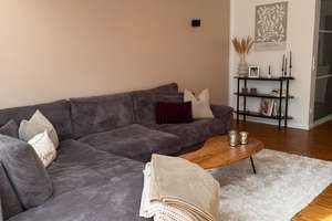 Attraktives 4,5-Zimmer-Reihenhaus mit gehobener Innenausstattung und EBK in Großhansdorf – Die vollständige Adresse der Immobilie erhältst du vom Anbieter., 22927 Großhansdorf – Vorschaubild 13