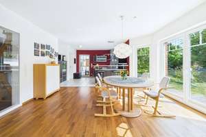 Großzügig und modern: Einfamilienhaus mit Pool in Mehrum – Die vollständige Adresse der Immobilie erhältst du vom Anbieter., 31249 Hohenhameln – Vorschaubild 5