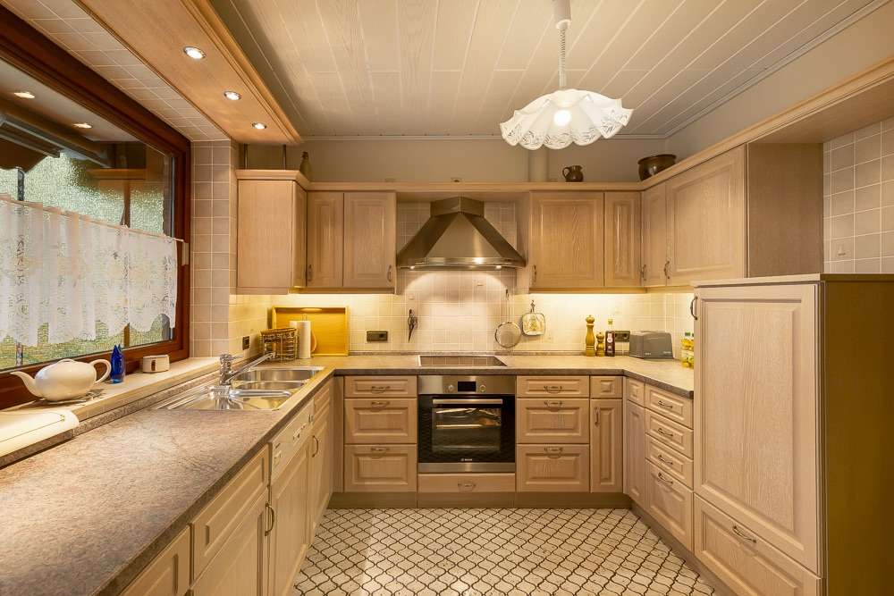 Immobilie in Scheeßel - Attraktives Zweifamilienhaus oder Mehrgenerationenhaus in der Nähe der Wümme - Bild 3