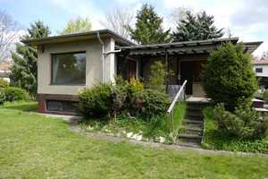 Authentisches, ruhiges Bungalow-Juwel von 1967 mit Renovierugsbedarf, Berlin Mariendorf (Tempelhof) – Hundsteinweg 65, 12107 Berlin – Vorschaubild 1