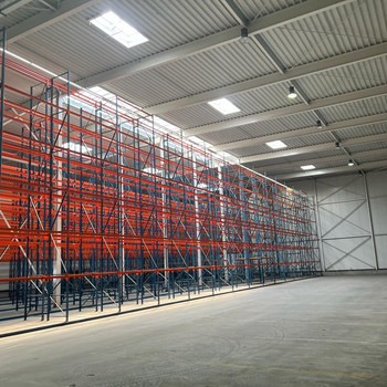 Amt Neuhaus, ca. 1.750 m² Industriehalle mit Hochregal zu vermieten