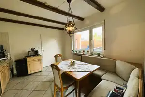 Mit Weitblick: Einfamilienhaus mit Garage und Garten in ruhiger Lage – Aurich (Kreis) – Vorschaubild 9