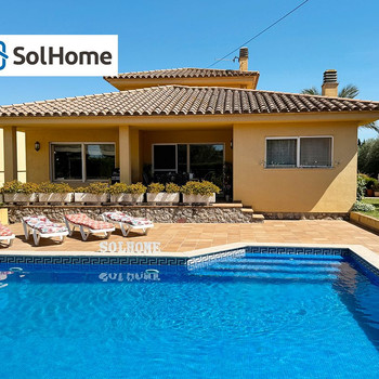 Immobilien zum Verkauf in Bellcaire d'Empordà
