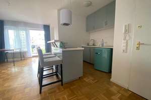 Moderne 2,5–3 Zimmer Wohnung mit Balkon in Flingern Nord – ruhig gelegen, mit Aufzug & Stellplatz