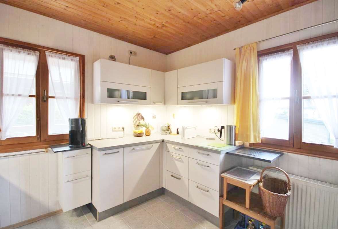 Immobilie in Hinterschmiding - "Für Menschen, die das Besondere lieben"
Liebevolles Unikat mit 2 Garagen, großzügigem Grundstück u - Bild 15