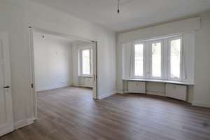 Stilvolle, renovierte 3-Zimmer-Wohnung mit Einbauküche in Oberbarmen