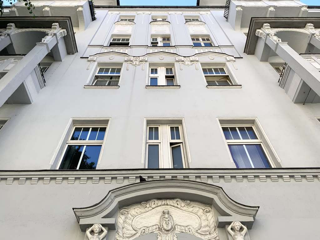 Immobilie in Berlin - +++ Kauf ohne Besichtigung, 1-Zi. ETW mit Balkon mit viel Potenzial, Berlin Neukölln +++ - Bild 3
