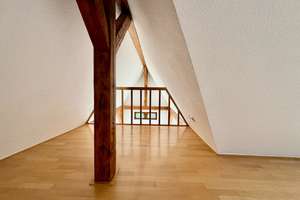 Lichtdurchflutete, charmante Dachgeschosswohnung in der Wiehre – 79100 Unterwiehre-Süd, Freiburg im Breisgau – Vorschaubild 9