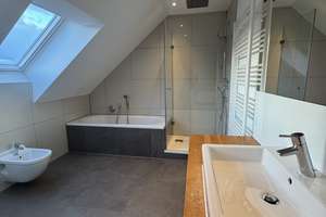 Exclusive Immobilie! Traumhaft schöne 4,5 Zi. DG Maisonette Wohnung in imposantem Altbau in S-West – Senefelderstraße 17, 70176 Feuersee, Stuttgart – Vorschaubild 27