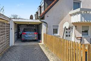Gepflegte Doppelhaushälfte mit Garten und Einzelgarage in Ingolstadt-Etting – Die vollständige Adresse der Immobilie erhältst du vom Anbieter., 85055 Etting, Ingolstadt – Vorschaubild 2
