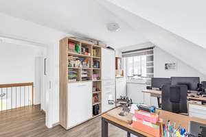 Stilvolles, neuwertiges KfW-55-Einfamilienhaus in begehrter Lage – modern, ruhig & hochwertig! – Die vollständige Adresse der Immobilie erhältst du vom Anbieter., 92421 Schwandorf – Vorschaubild 30