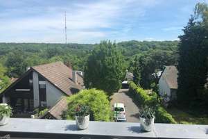 Stilvolle, geräumige 2-Zimmer-Maisonette Wohnung mit Balkon und Einbauküche in Bonn-Ippendorf – Ippendorfer Allee 25, 53127 Ippendorf, Bonn – Vorschaubild 1