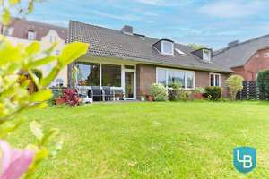 Großzügiges Einfamilienhaus in ruhiger Sackgassenendlage! – Die vollständige Adresse der Immobilie erhältst du vom Anbieter., 24149 Neumühlen-Dietrichsdorf, Kiel – Vorschaubild 1