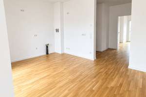 Lichtdurchflutete 2-Zimmer-Wohnung mit Loggia und Aufzug in Berlin-Weißensee – Die vollständige Adresse der Immobilie erhältst du vom Anbieter., 13086 Weißensee, Berlin – Vorschaubild 6
