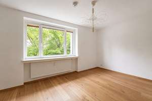 Moderne 3-Zimmerwohnung mit großzügigem Balkon zur Südwestseite und Blick in den schönen Garten – Lohkoppelweg 1, 22529 Lokstedt, Hamburg – Vorschaubild 7