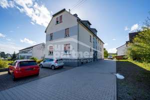 Vermietete Eigentumswohnung in Höhenlage von Idar!