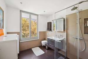 Property thumbnail 12