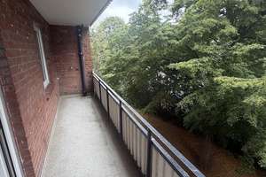 2 Zimmer zum 30.04.2026 gek Mietintressent vorhanden. – Wellingdorfer Str. 1, 24148 Ellerbek, Kiel – Vorschaubild 2