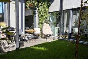 Thoughtfully Furnished 4-Room Apartment with Garden, Smart Home, High Ceilings