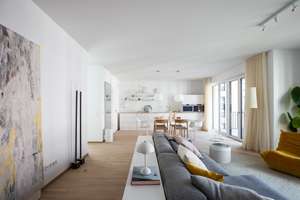 3-Zimmer-Wohnung mit offenem Wohnbereich und viel Licht I 101 m² – Metzer Straße 40, 40476 Derendorf, Düsseldorf – Vorschaubild 2