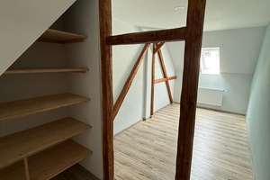 Großzügiges 8-Zimmer EFH mit wunderschönem Garten, Kamin und Einliegerwohnung – Die vollständige Adresse der Immobilie erhältst du vom Anbieter., 9350 Lichtenstein/Sachsen – Vorschaubild 8