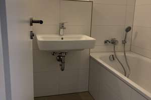 Von privat:  Attraktive 3-Zimmer-Eigentumswohnung – Erstbezug nach Komplettsanierung – Die vollständige Adresse der Immobilie erhältst du vom Anbieter., 22339 Hummelsbüttel, Hamburg – Vorschaubild 3