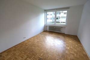 Schöne Zweizimmerwohnung mit Balkon in Eschweiler, Friedensstraße zu vermieten ! – 52249 Eschweiler – Vorschaubild 3