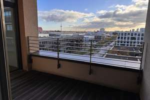 Geräumige 2-Zi-Penthouse-Wohnung mit separater Küche, direkt an der Weser – Konsul-Smidt-Straße 92, 28217 Überseestadt, Bremen – Vorschaubild 2