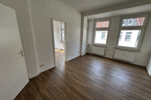 Gut geschnittene 2-Zimmer-Wohnung sucht Sie! – Otto-Richter-Straße 12a, 39116 Magdeburg – Vorschaubild 1