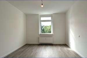 Charmant & Modern: 3-Zimmer-Altbauwohnung mit ca. 90 m² & großem Südbalkon in Bochum-Harpen! – 44805 Harpen/Rosenberg, Bochum – Vorschaubild 5