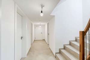 NEUBAU-Doppelhaushälfte mit wohnlich ausgebautem Souterrain und großem Garten – Reigersbachstraße 22a, 80995 Lerchenau-West, München – Vorschaubild 31