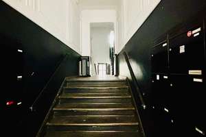 Renovierte 2-Zimmer Wohnung mit 2 Balkonen im 3. OG am Boxhagener Platz – Krossener Straße 26, 10245 Friedrichshain, Berlin – Vorschaubild 11