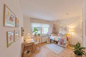 Grüne + ruhig gelegene Familienwohnung mit Sonnenbalkon + Einbauküche! – Am Bernsdorfer Hang 40, 9126 Bernsdorf, Chemnitz – Vorschaubild 5