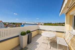 Über den Dächern Aschaffenburgs – großzügige Dachgeschosswohnung mit Dachterrasse und Schlossblick – Die vollständige Adresse der Immobilie erhältst du vom Anbieter., 63741 Nilkheim, Aschaffenburg – Vorschaubild 9