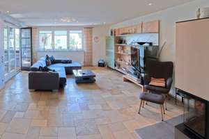 Hausgefühl statt Wohnung | 168 m² Maisonette | Kamin | Terrasse | Doppelgarage | frei 01.10. – Die vollständige Adresse der Immobilie erhältst du vom Anbieter., 90766 Unterfarrnbach, Fürth – Vorschaubild 5