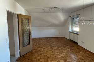 3-Zimmer-Dachgeschosswohnung in Trudering