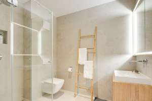 NEUBAU-Gartenwohnung in München-Solln: 4 Zimmer, moderner Wohnkomfort im Grünen – Spindlerstraße 17, 81477 Obersendling, München – Vorschaubild 6