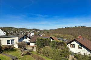 Attraktives Architektenhaus mit großzügigem Grundstück in bester Lage von Siegen-Seelbach – Die vollständige Adresse der Immobilie erhältst du vom Anbieter., 57072 Seelbach, Siegen – Vorschaubild 10