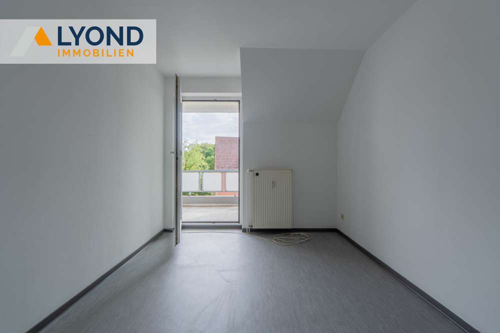 Immobilie in Oebisfelde-Weferlingen - Charmante 3-Zimmer-Dachgeschosswohnung in ruhiger Lage – Nähe Wolfsburg - Bild 0