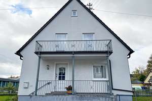 Renovierungsbedürftige Doppelhaushälfte mit Garage auf einem Erbpachtgrundstück in Hamm/Sieg! – Die vollständige Adresse der Immobilie erhältst du vom Anbieter., 57577 Hamm (Sieg) – Vorschaubild 4